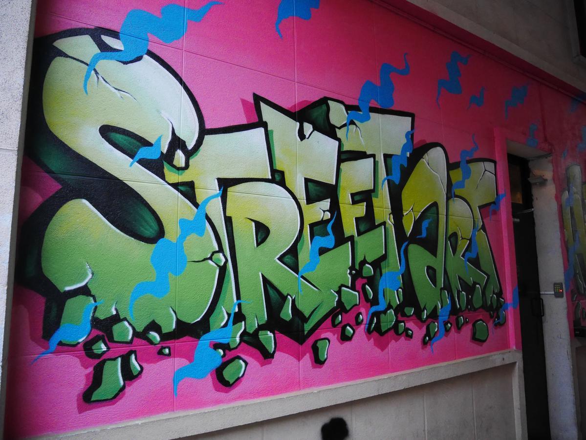 Street Art Hotel Rouen Eksteriør billede